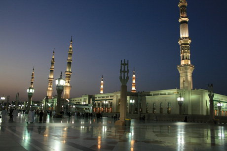 Masjid Nabawi di Madinah Saudi Arabia