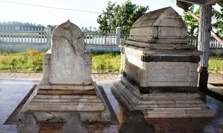Ziarah Makam di Aceh, Penuh Haru dan Sarat Makna