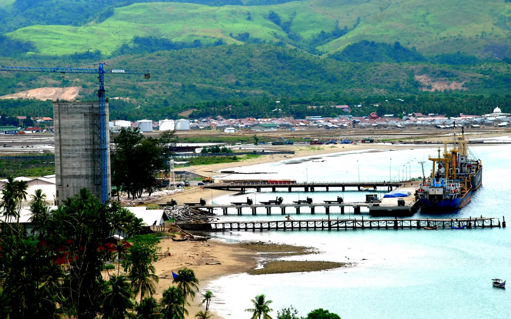 Pelabuhan Malahayati di Krueng Raya