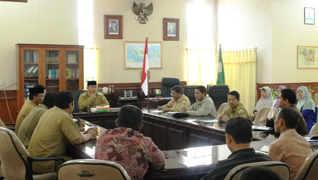 Pemkab Aceh Tengah saat rapat bahasa beasiswa dokter (Dok Humas Aceh Tengah)