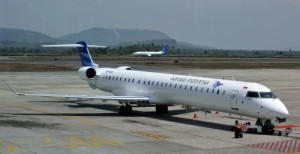 Garuda-Bombardier-CRJ1000-NextGen