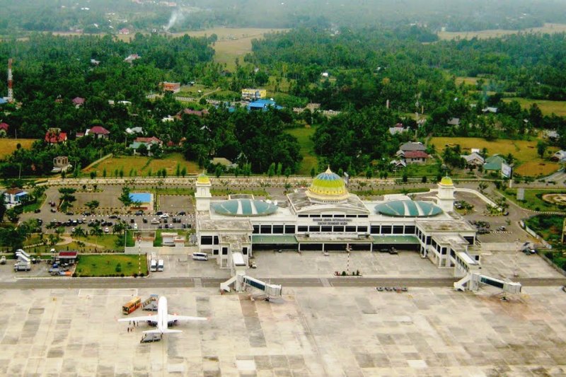 Bandara Sultan Iskandar Muda Aceh (Foto kiki_sbg)