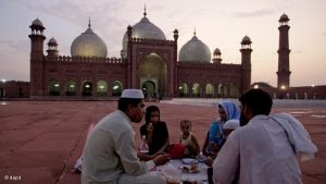 Bagaimana Orang Saleh Sambut Bulan Ramadhan