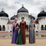 Busana muslimah (dianpelangi.net)