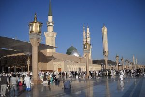 Masjid Nabawi di Madinah - Photo by Edsalayan