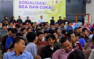 Sosialisasi bea dan cukai di FE Unsyiah (fe.unsyiah.ac.id)