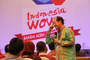 Hermawan Kartajaya berbicara dalam seminar bertemakan 'Making Indonesia WOW' City Creativity and Commerce di Ball Room Hermes Hotel (Foto M Iqbal/SeputarAceh.com)