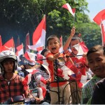 Pengendara becak merayakan acara HUT RI ke-70 di lapangan Blang Padang (Foto M Iqbal/SeputarAceh.com)