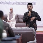 BANDA ACEH - Ketua Program Studi Ekonomi Syariah Aulia Fitri SKom MM menjadi narasumber pada workshop â€œPemahaman Indikator dan Pengisian Data Kepariwisataan dan Ekonomi Kreatifâ€ yang berlangsung Senin (25/9/2023) di Hotel Grand Aceh Syariah Banda Aceh.